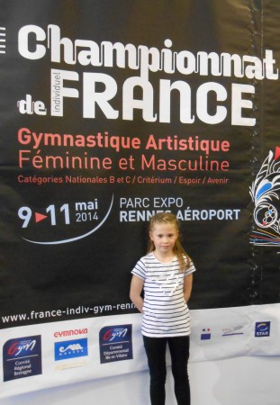 Chloé au championnat de France de gymnastique à Rennes